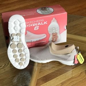 Skechers, women’s 7, beige, go walk 6, nwt,